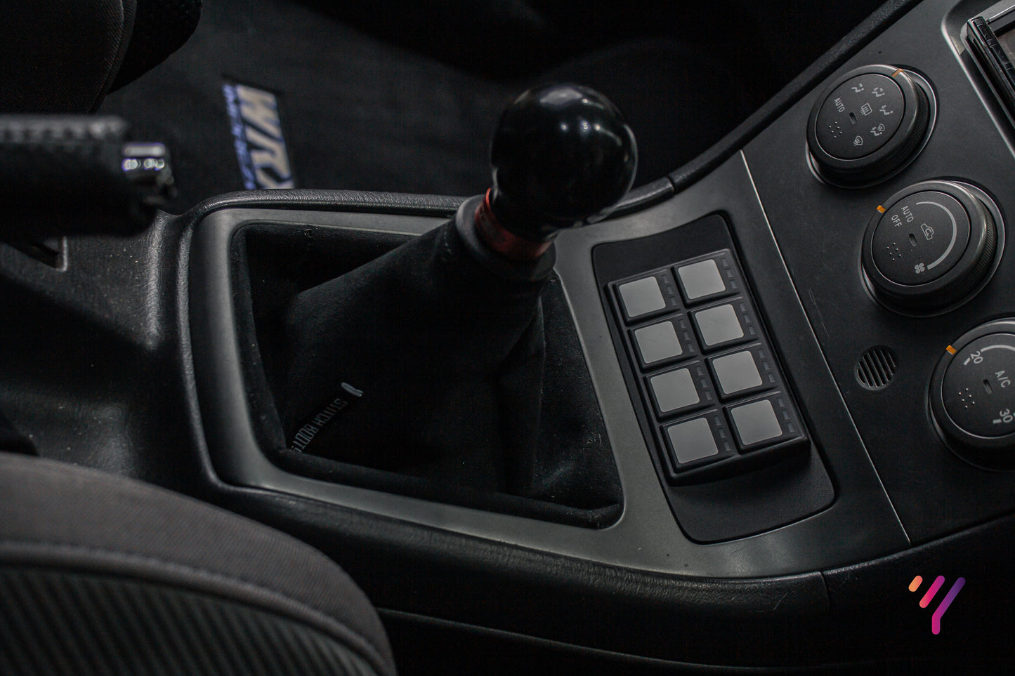 CAN Keypad 2x4 Holder (GD Subaru 2000-2007)