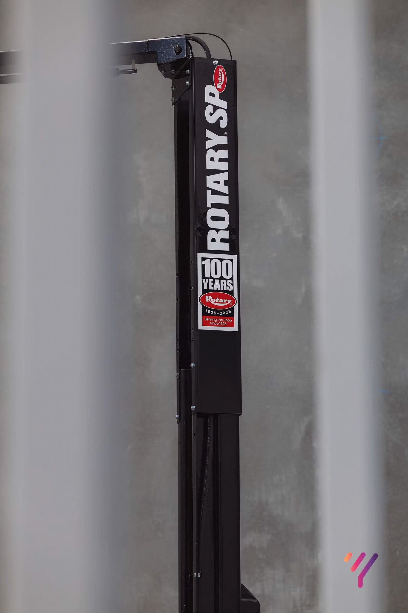 Cockburn Central Hoist Hire