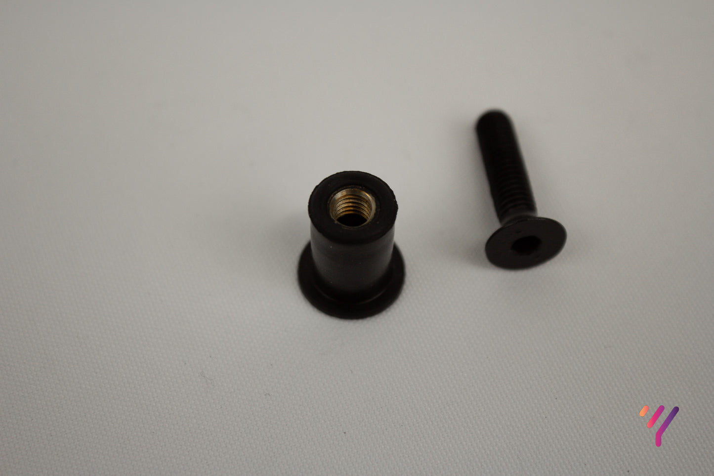 Wing Tips Hardware Package