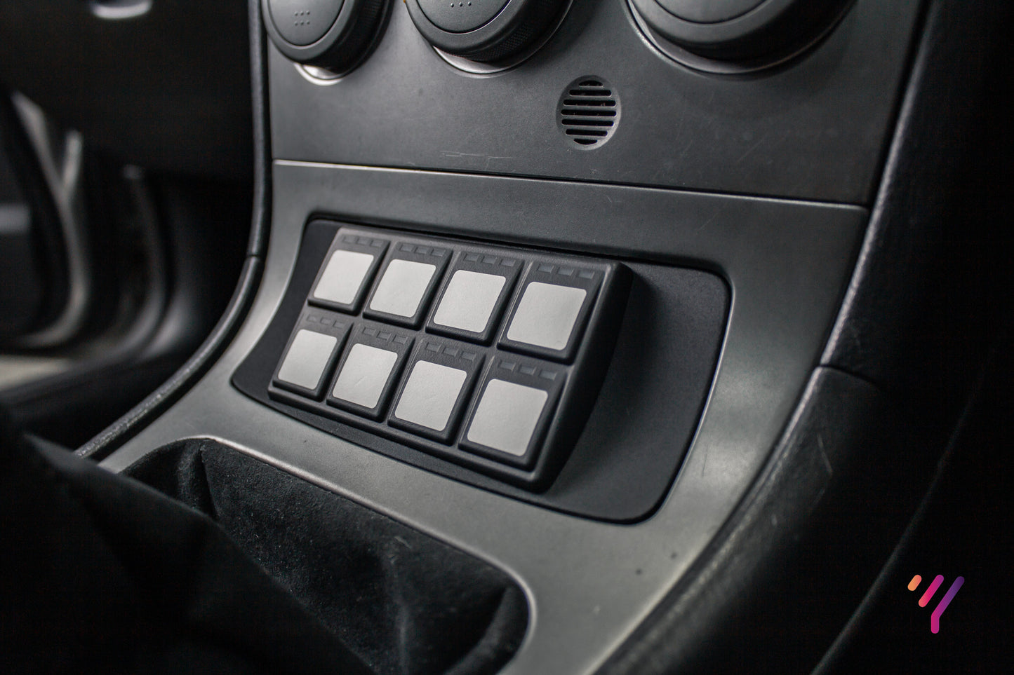 CAN Keypad 2x4 Holder (GD Subaru 2000-2007)
